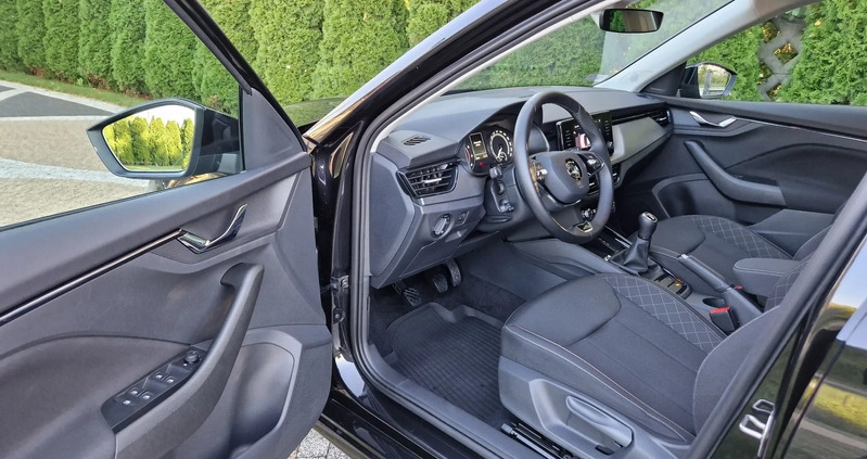 Skoda Kamiq cena 87900 przebieg: 28000, rok produkcji 2021 z Górzno małe 211